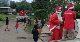 Father Christmas Returns to Wau Bringing Joy and Smiles